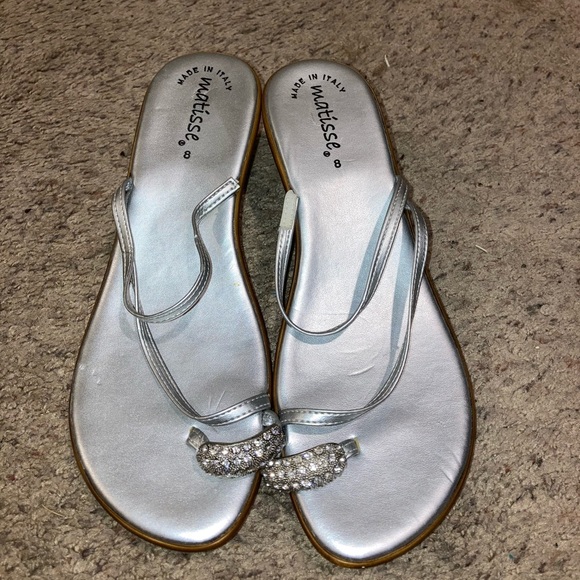 FREE w/ bundle! Matisse wedged heels - Picture 2 of 6
